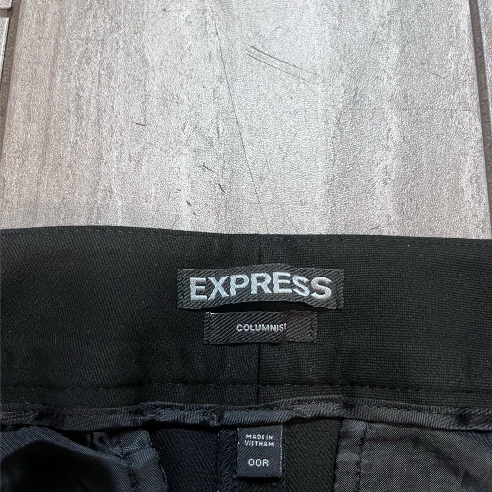 Express Columnist Dress Pants Size 00R Black Plaid Tapered Leg - Picture 2 of 6